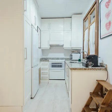 Ferienwohnung Beautiful And Cozy- 1Bd 1Bth- Arenal Center Sevilla Exterior foto