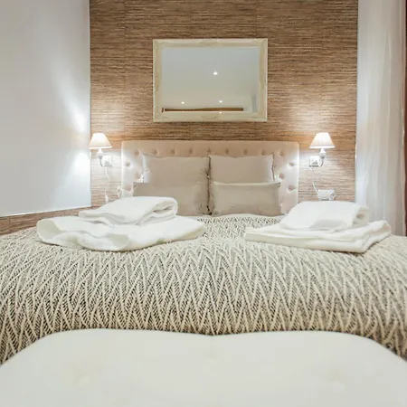 Ferienwohnung Beautiful And Cozy- 1Bd 1Bth- Arenal Center Sevilla Exterior foto