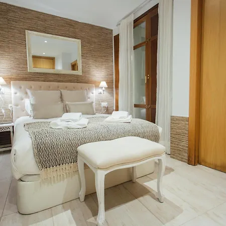 Ferienwohnung Beautiful And Cozy- 1Bd 1Bth- Arenal Center Sevilla Exterior foto